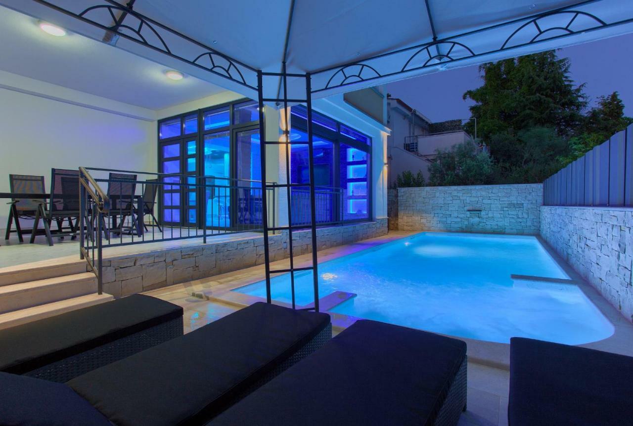 Luxury Vall Apartment Krk Town Eksteriør billede
