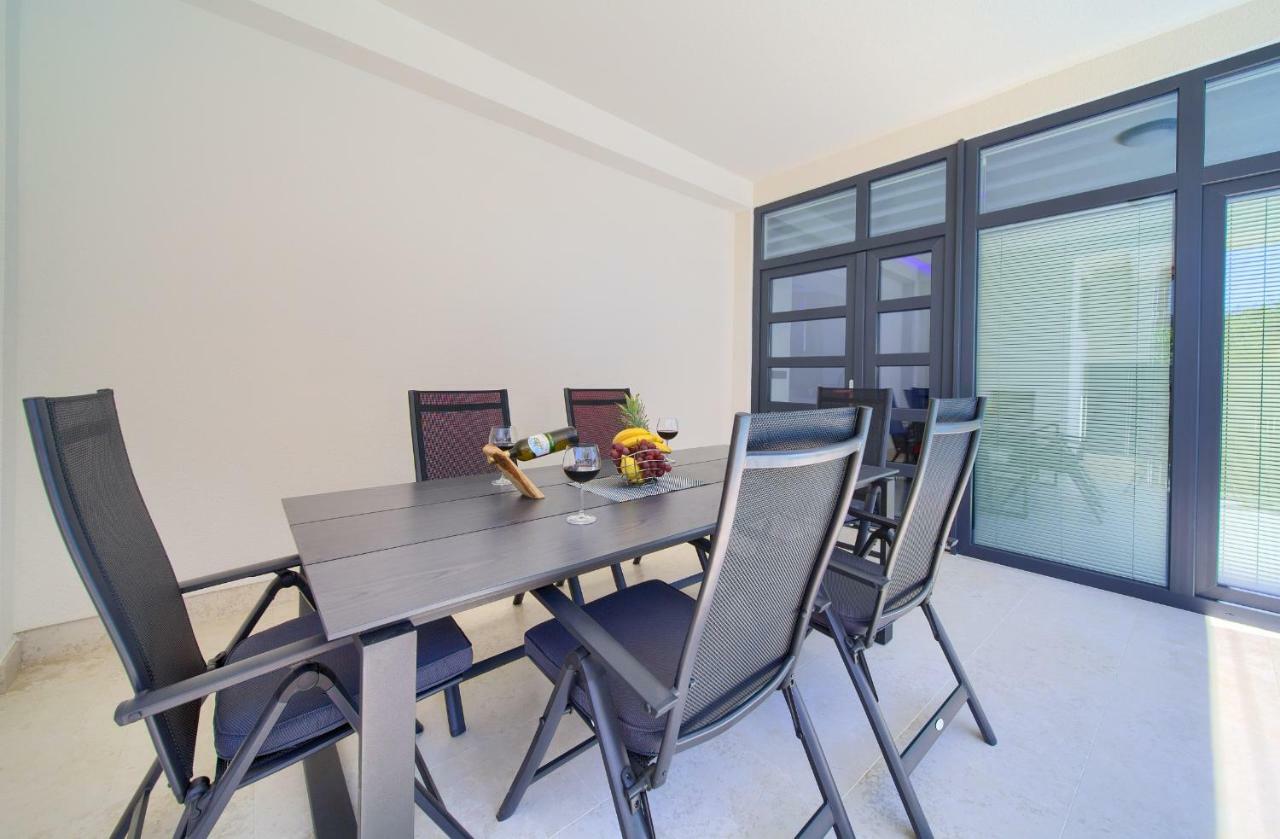 Luxury Vall Apartment Krk Town Eksteriør billede