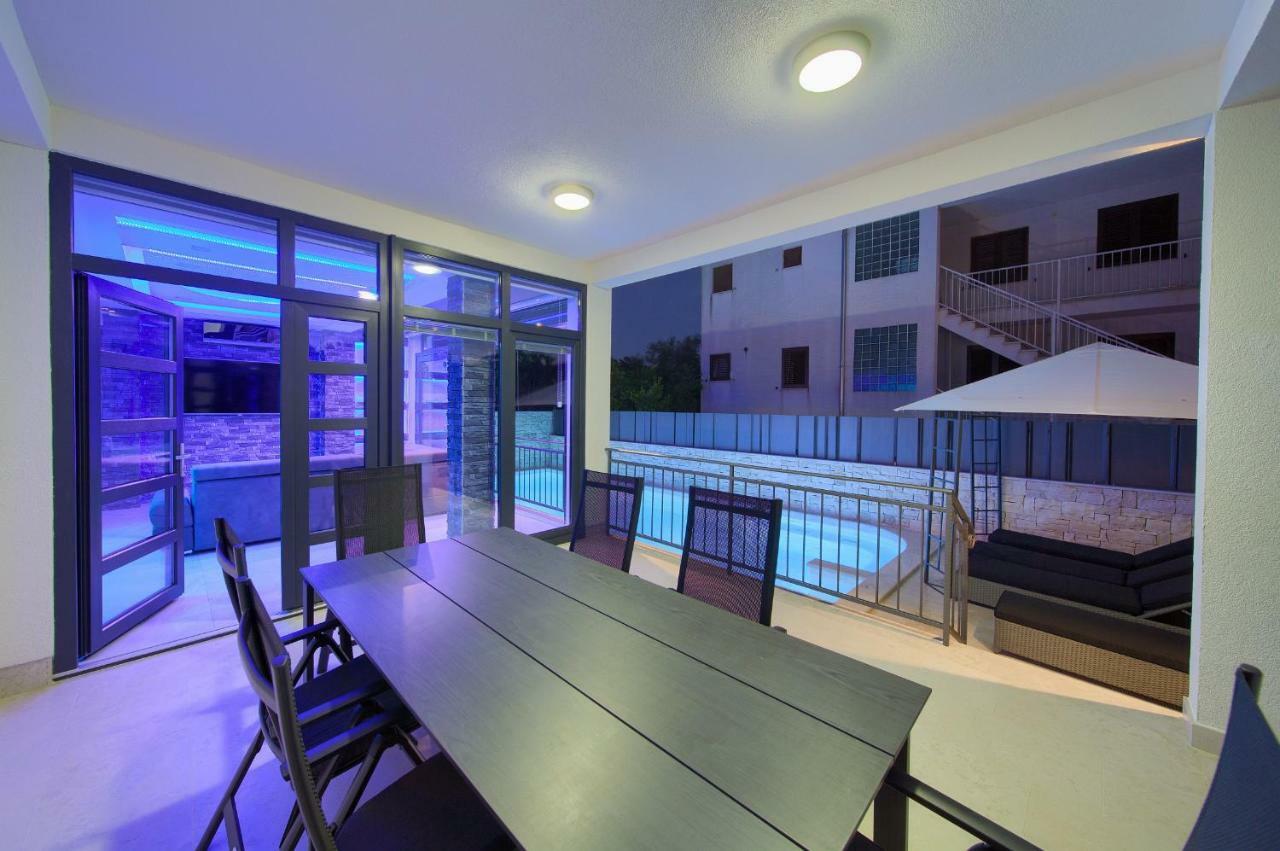 Luxury Vall Apartment Krk Town Eksteriør billede