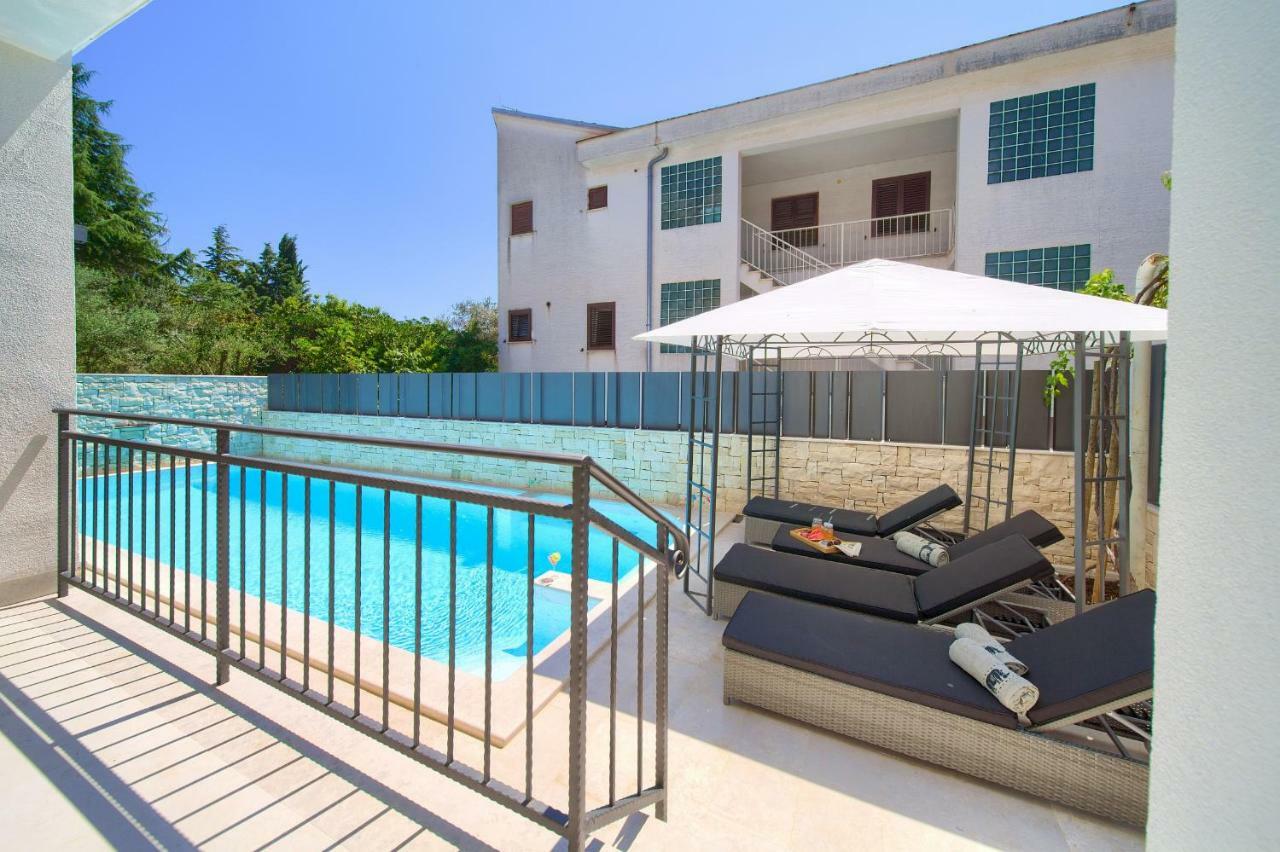 Luxury Vall Apartment Krk Town Eksteriør billede
