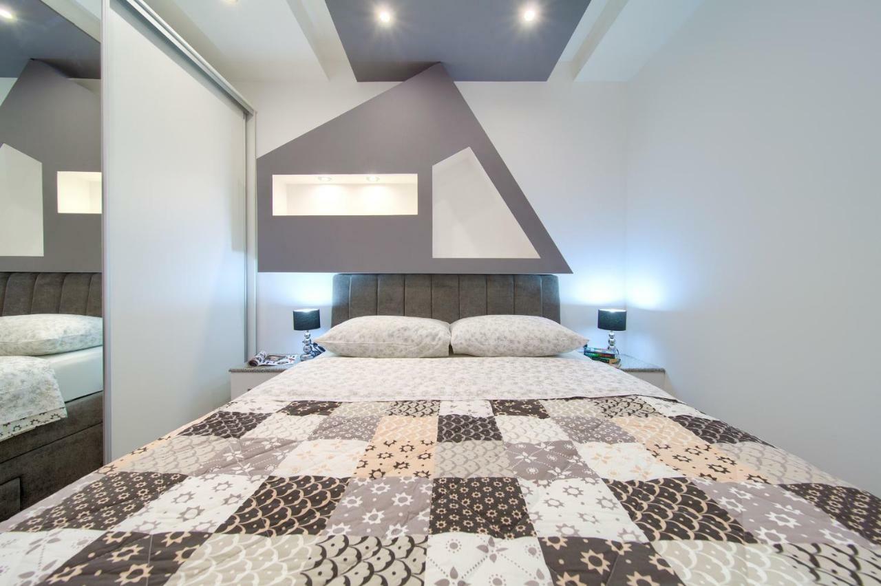 Luxury Vall Apartment Krk Town Eksteriør billede